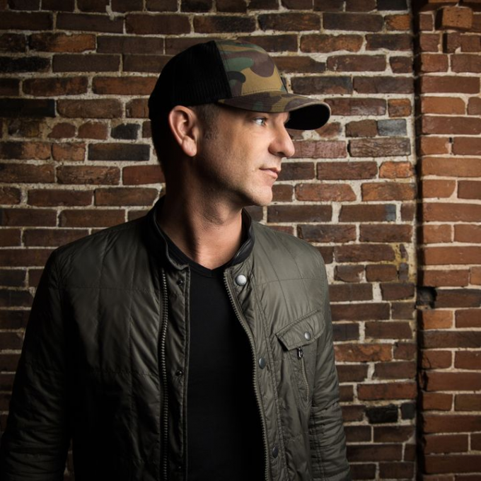 Craig Campbell