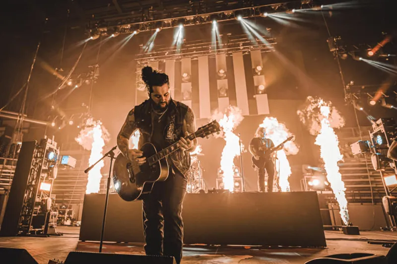 Koe Wetzel & Ole 60 tickets